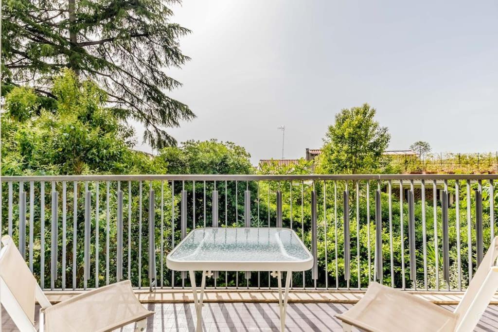 Luxury Apartment Front Of Cavalieri Hilton Hotel 로마 외부 사진